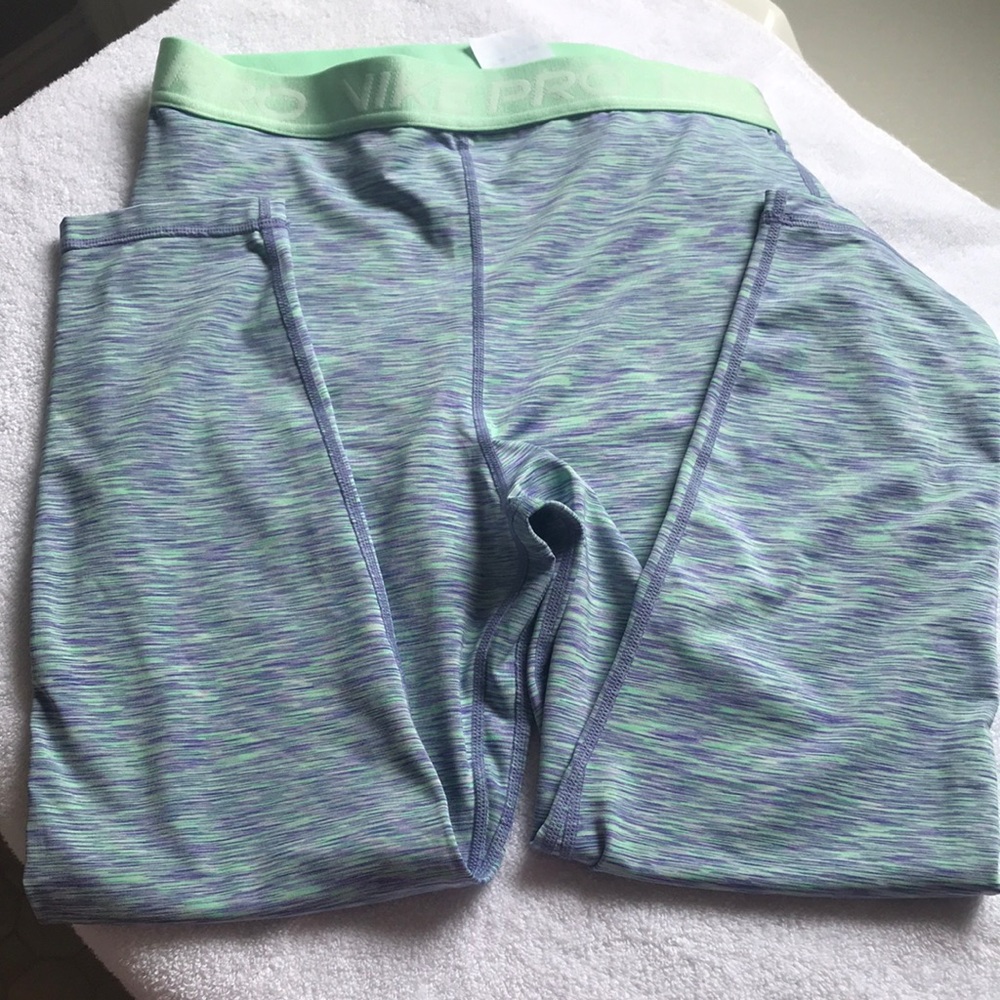 Nike PRO Tight Fit Women's Crop Training Leggings Size L